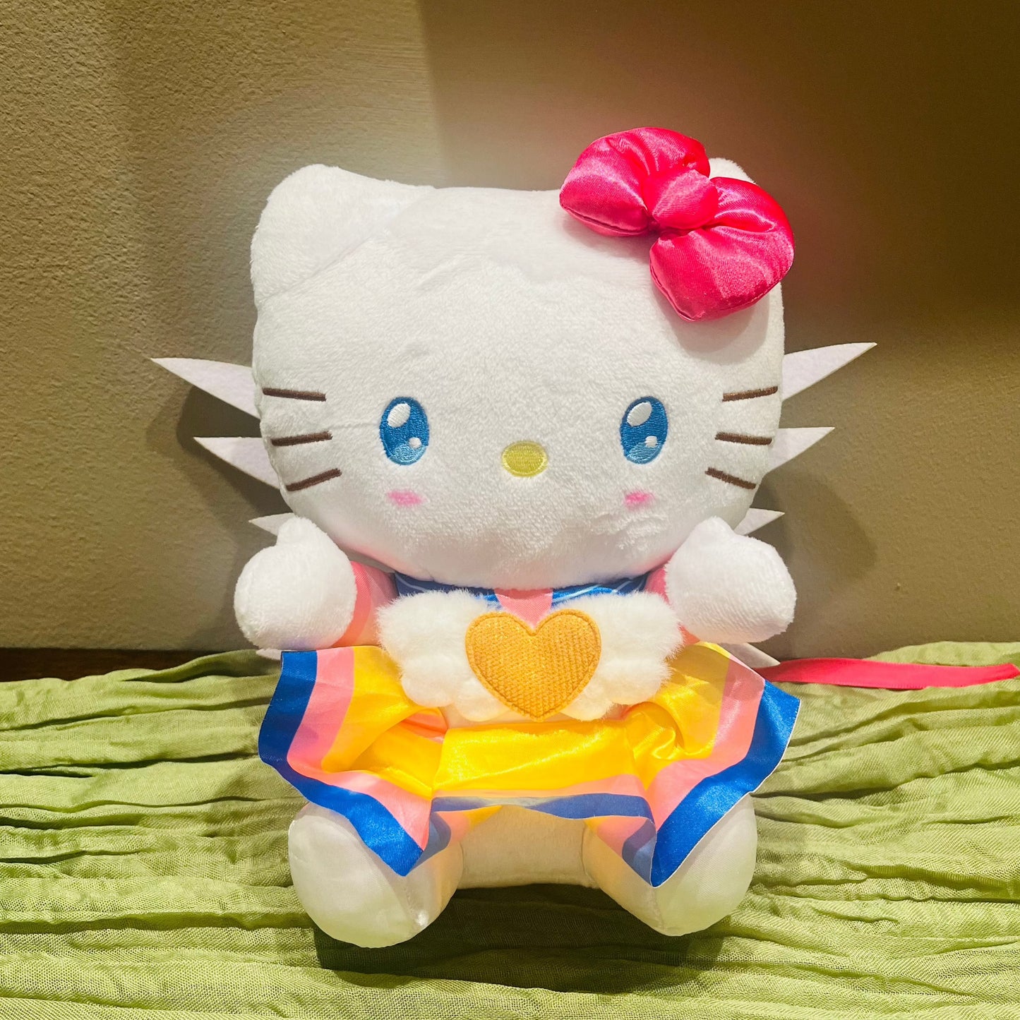Sailor Moon x Hello Kitty Plush - Eternal Sailor Moon!