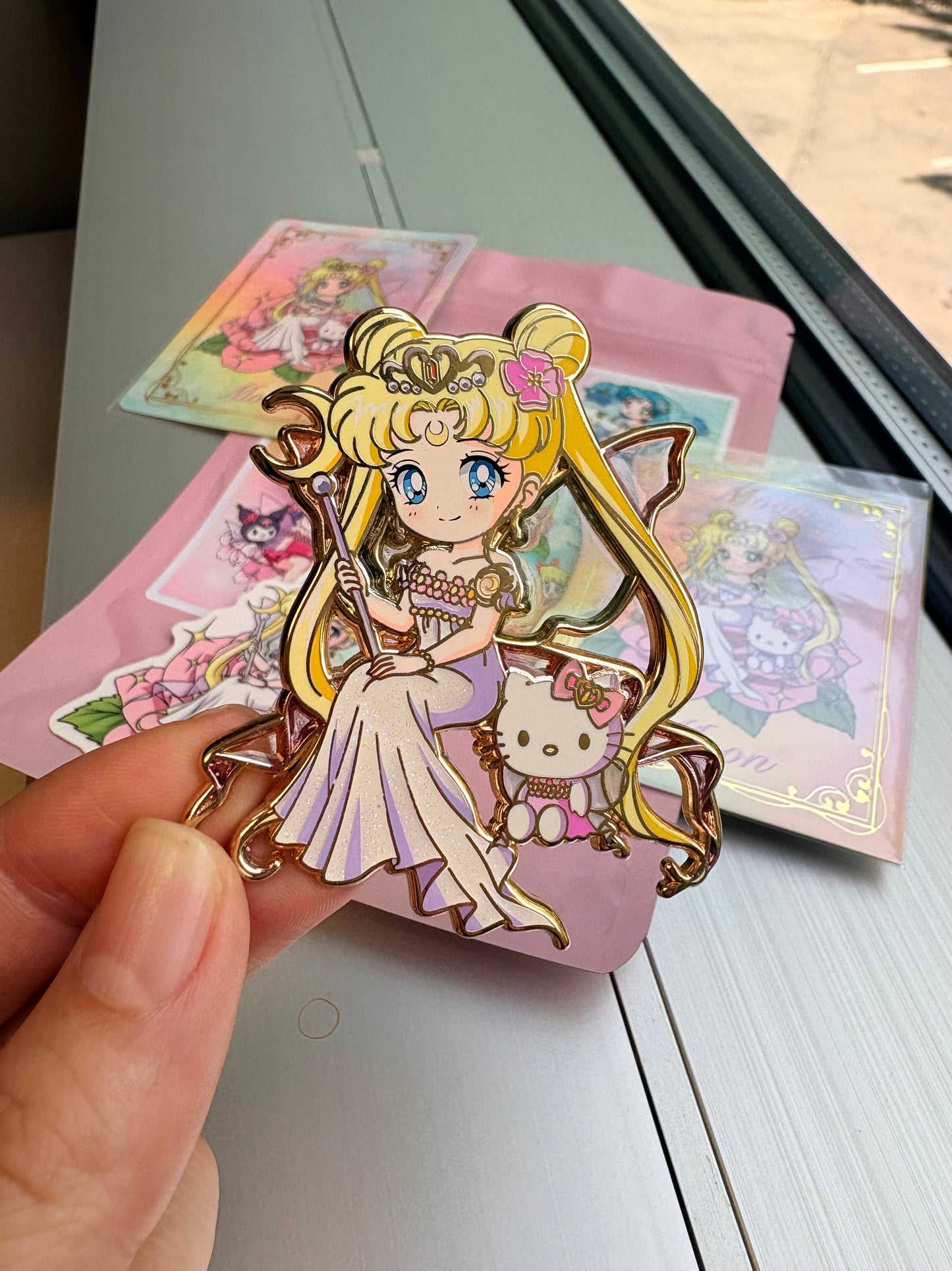 Thumbelina Sailor Moon x Sanrio Pin on Pin Flower Fairies Set!