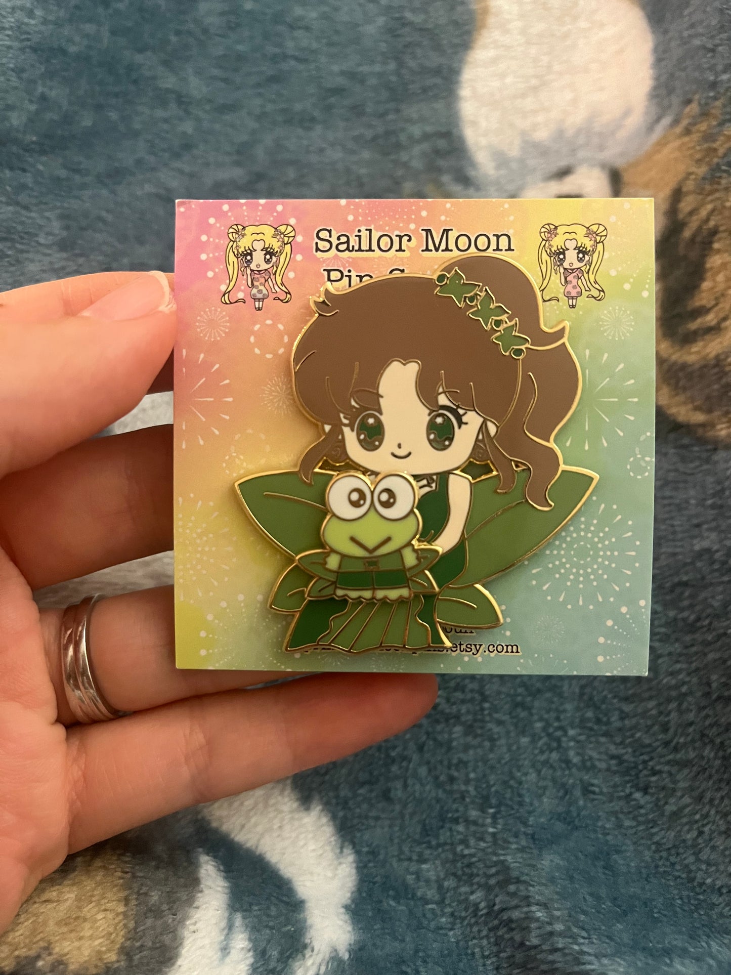 Sailor Moon x Sanrio 2 inch Spinning Enamel Pin Sailor Jupiter x Keroppi Princess Series