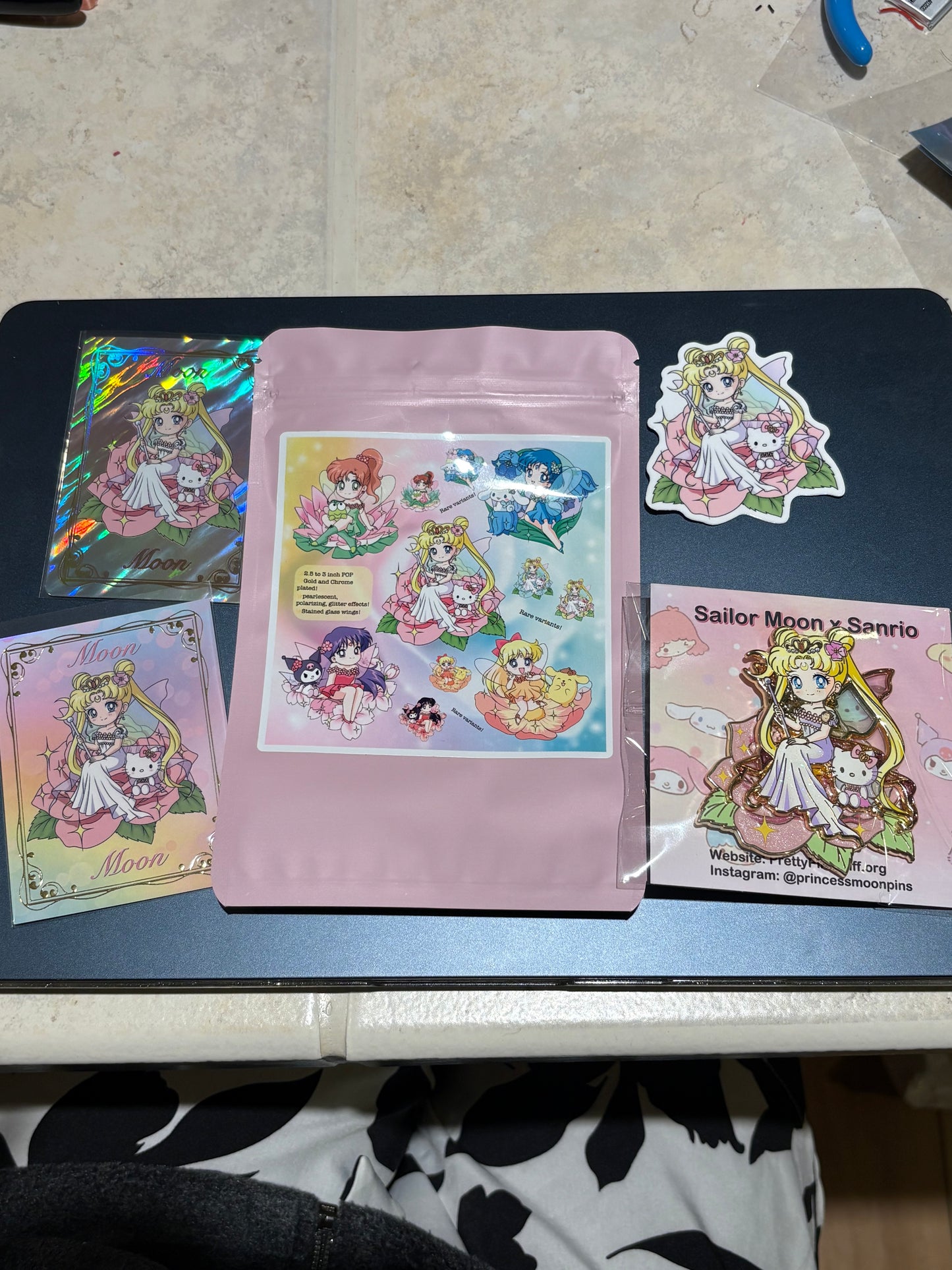 Thumbelina Sailor Moon x Sanrio Pin on Pin Flower Fairies Set!
