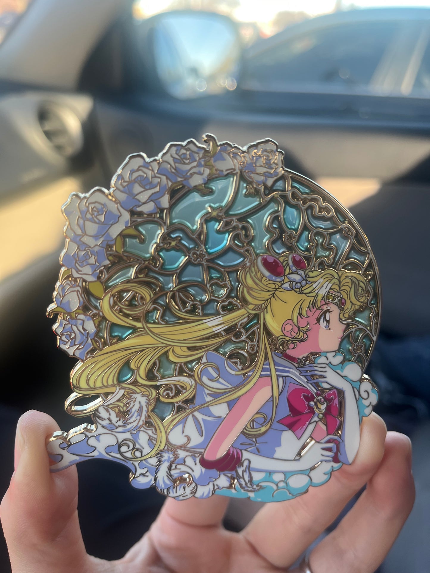 Magic Sailor Moon Luxury 3.5 inch Pin!