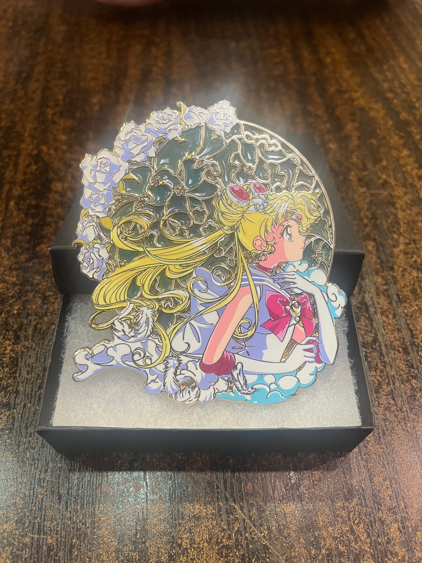 Magic Sailor Moon Luxury 3.5 inch Pin!