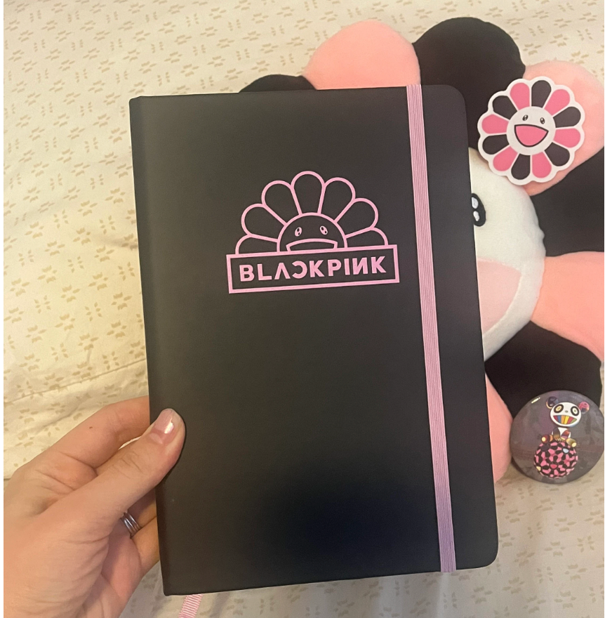 Blackpink x Murakami Gift Set!