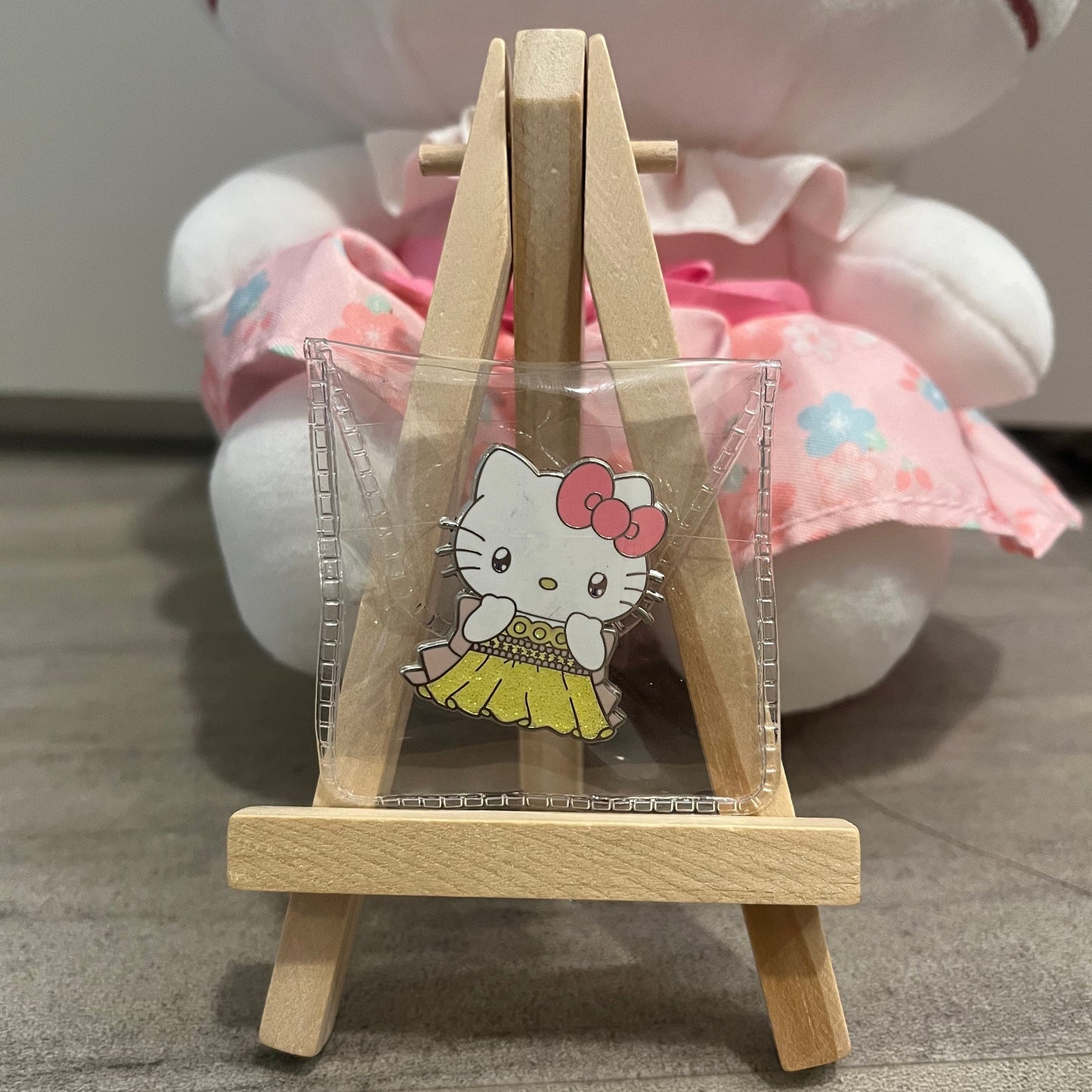 Princess Serenity x Cute Japanese Kitty Glitter Pin